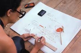 Elsa peretti, the second daughter of an oil magnate and an artistic mother, was born in 1940 in florence, italy. Jewelry Designer Elsa Peretti Has Died Vogue