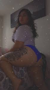 young bbw Latina loves shaking her fat ass 🍑 on my onlyfans for just $5!  💓💓 : r/onlyfansgirls101