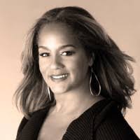 Ellis Ewing's Instagram, Twitter & Facebook