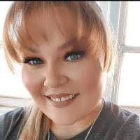 Ashley Olmstead's Instagram, Twitter & Facebook