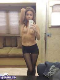 New Sarah Hyland Nude Leaked Photos And Masturbation Video From SnapChat On  Thothub