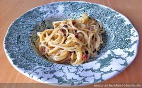 Carbonara Nach Cornelia Poletto Feinschmeckerle Foodblog Reiseblog Stuttgart Reutlingen Schwabische Alb Rezepte Lecker Carbonara