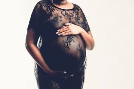Einzigartige geschenkideen für deine liebsten. Teil 3 Das Outfit Ist Essenziell Fur Ein Babybauch Shooting Photogenika