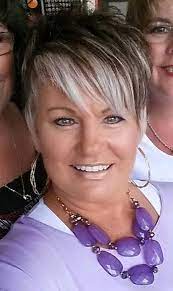 Short Hair Beauty Gray Hair Highlights Frosted Hair Hair Styles