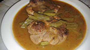 Codillo De Cerdo En Salsa De Chile Morita Youtube