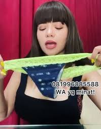 Penampakan cd 50juta dinar candy speechless gw ngintip koleksi cd lainnya. Pembeli Celana Dalam Bekas Dinar Candy Bikin Konten Biar Balik Modal
