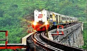 Setelah itu akan muncul jadwal keberangkatan kereta api dengan disertai daftar harga jika belum punya alamat email, silahkan baca: Kamu Harus Tahu Aturan Check In Dan Boarding Pass Kereta Api