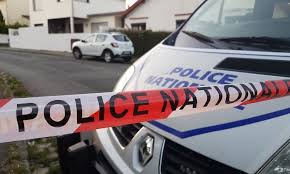 Famille troadec orvault a marqué l'actualité le 04/03/2017 à 23h00, découvrez pourquoi grâce à notre séléction spéciale disparition de la famille troadec, france 2 vous explique où en est l'enquête. Affaire Troadec La Reconstitution Conforte La These D Un Assassinat Selon Les Parties Civiles L Echo De La Presqu Ile