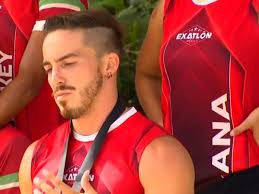 Aristeo cázares (reality star) was born on the 11th of august, 1995. Exatlon Mexico Promesa De Aristeo Cazares A Su Hermano Ernesto