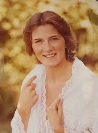 LuAnn Martha Dietz Richards (1959-2008)