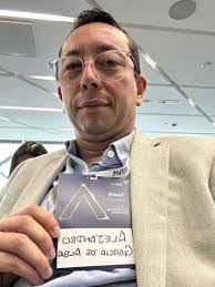 Elmer Cortes's Instagram, Twitter & Facebook