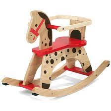 Ce modèle est le moins cher mais offre moins de confort pour s'asseoir mais offre une. Cheval A Bascule Bois Caramel Nature Decouvertes