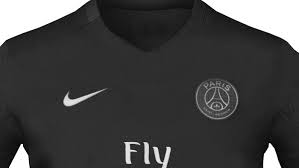 Maillot de foot psg 2015 2016 femme domicile pas chers. Psg Le Nouveau Maillot Noir De Paris Pour 2015 2016 A T Il Fuite