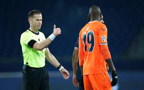 Danny desmond makkelie (born 28 january 1983) is a dutch professional football referee. Maximum Pressure On Makkelie A Referee Under Suspicion Marca
