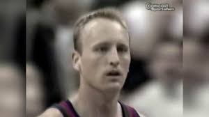 The best Clipper to wear No. 52 is Eric Piatkowski