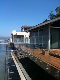 Balkon Design Zaun Glas Hoommycom Unglaublich In 2020 Aussengelander Balkon Design Glaszaun