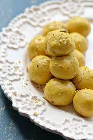 Besan Laddu Easy Indian Sweets Recipe Recipe Sweets Recipes Indian Sweets Indian Desserts
