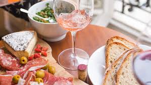 Tuesday mornings for foodies in florence are all about biking or catching the tram down to the colourful riverside cascine market. Best Restaurants In Florence For Authentic Italian Food The Italian On Tour