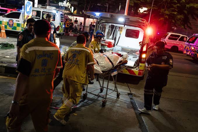 Huge fire in Bangkok bar kills at least 27