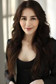 娜塔莉·奈普- 抖音百科