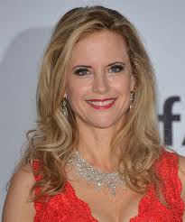 Kelly Preston Hairstyles And Haircuts