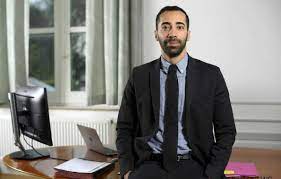 Bijvoorbeeld dat moslimjongeren inderdaad minder kansen krijgen en dat ze ze daarom des te harder moeten grijpen. Www Redactie24 Be Sites Redactie24 Files Styles