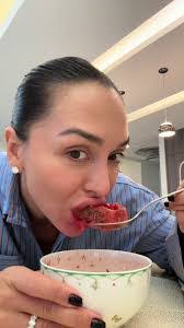 Danielle Shedd's Instagram, Twitter & Facebook