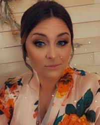 Ashley Setters's Instagram, Twitter & Facebook