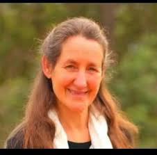 Blue Frost Christmas Glow Punch ❄️ Ingredients 2 cups blue curaçao 🍹 2  cups pineapple juice 🍍 1 cup white rum 🥃 1/2 cup lime juice 🍋 2 cups  lemon-lime soda 🥤