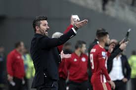 Μαρίνος ουζουνίδης) (born 10 october 1968) is a greek former football player and football manager, currently. Aek Athens Coach Ouzounidis Quits After Draw Against Paok