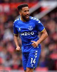 Everton vs southampton's head to head record shows that of the 19 meetings they've had, everton has won 8 times and southampton has won 6 times. Qfzwirgvzahr2m