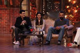 Sanket bhosale travels to a neighboring recording studio in sangli to record the dubbed voice of. Sanjay Dutt Makes Sanket Bhosale Teary Eyed Social News Xyz