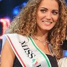Born as giuseppina buscemi on 13 april 1993, she is an italian actress and former model renowned as giusy buscemi. Giusy Buscemi Giusybuscemi1 Twitter
