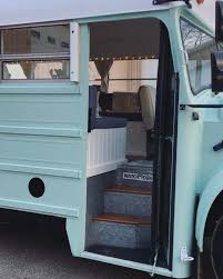 6 181 Mentions J Aime 454 Commentaires Fern The Bus Fernthebus Sur Instagram Come On In School Bus House Bus Living Bus House