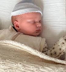 Nicole Vickers (@niicolevickers) • Instagram photos and videos