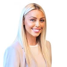 As we begin Q4 and wrap up 2023, we're all taking a minute to reflect and  reset our personal and professional goals. I came across a quote a couple  days ago that