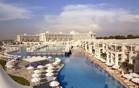 Auf tui.com finden sie luxushotels perfekt bis ins detail. Turkeiurlaub Im Luxushotel Titanic Deluxe Mit All In Fur 580