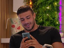 Writer, blogger and love island fan louise pentland 'i'd couple up with curtis!' this content is imported from instagram. Love Island 2019 How Many Instagram Followers The Finalists Now Have The Independent