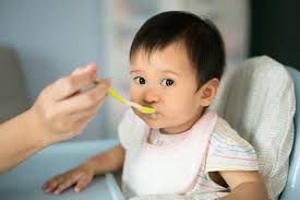 Saat memasuki usia 6 bulan, bayi memerlukan sejumlah stimulasi untuk perkembangan dan pertumbuhannya. Wajib Tahu Ini Perkembangan Bayi 6 Bulan Yang Seharusnya Dialami Buah Hati Bukareview