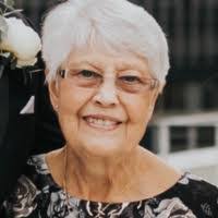 Carmen Satterfield's Instagram, Twitter & Facebook