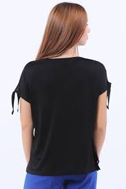 Kol Baglamali Siyah Salas T Shirt Giyim Indirim Kampanya Bayan Erkek Bluz Gomlek Trenckot Hirka Etek Yelek Mont Kase Kaban E Moda Mont Trenckot