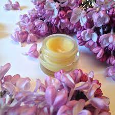 Lilac Wine Enfleurage Perfume Effervescent Lilac Fougere Etsy Fresh Lilacs Lilac Blossom Mct Coconut Oil