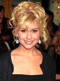 Pictures Of Mother Of The Bride Hairstyles For Medium Hair Excellence Ha Mother Of The Bride Hair Mother Of The Groom Hairstyles Updos For Medium Length Hair