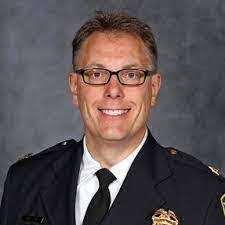 Sean Lohse's Instagram, Twitter & Facebook