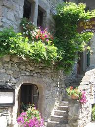 Yvoire En Haute Savoie Vacances En France Yvoire Les Regions De France