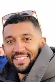 Dena Barnes's Instagram, Twitter & Facebook