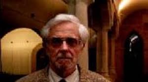 Brian Franklin Head Catedrático: "El ´portuñol´ no es sólo la mezcla de dos  lenguas"