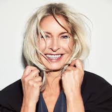 Connie Jager's Instagram, Twitter & Facebook