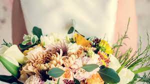 So bekommt die mutter des bräutigams mit der hochzeit eine wunderschöne schwiegertochter und leibliche tochter in einem. Mama Heiratet Nochmal So Findet Es Die Tochter Brigitte De