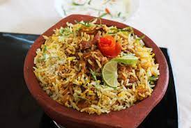 One of my favorite ingredients to add in biryani is fried onion, i make homemade fried onions and i say no to store bought if you are looking for an incredibly tasty beef biryani, i will say you gotta try this recipe. Beef Biryani Recipe Kerala Style Beef Biriyani